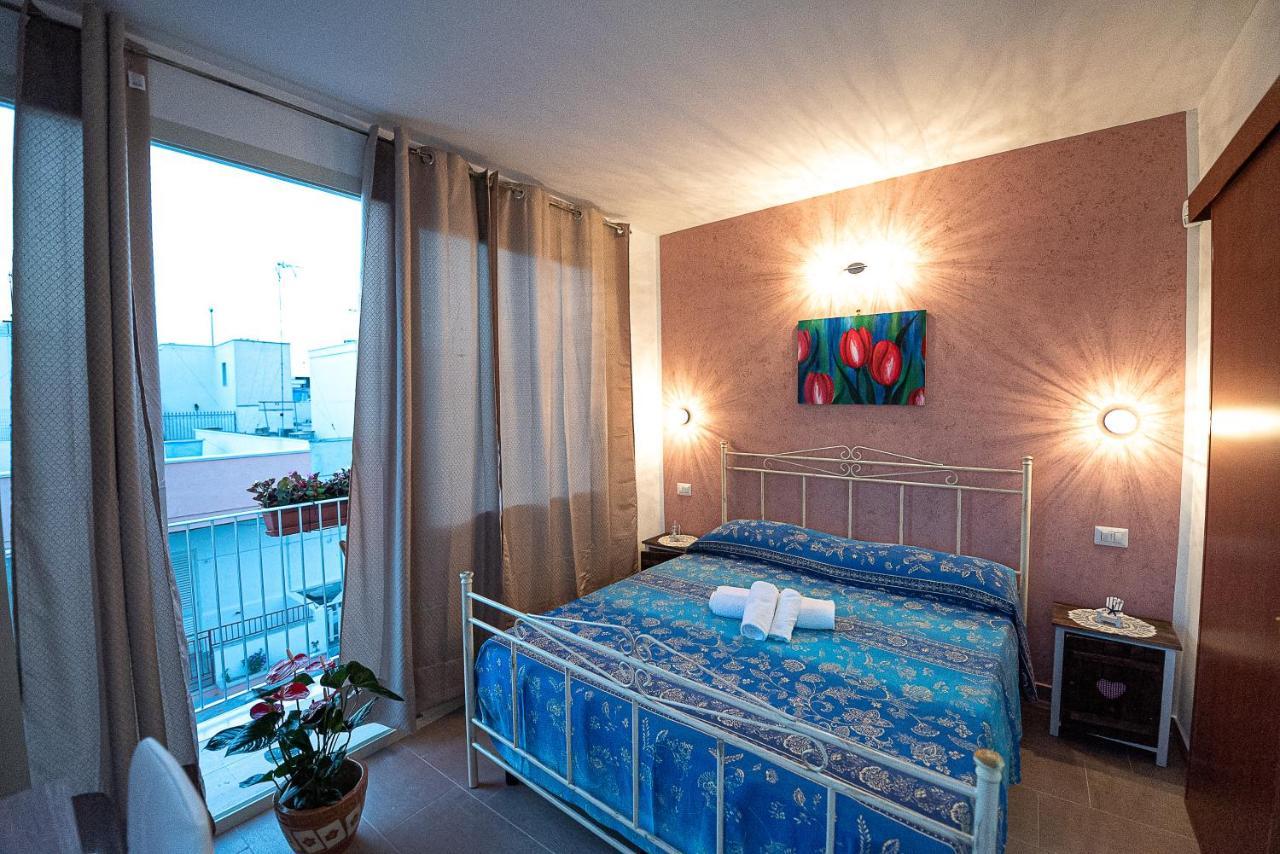 Bed and Breakfast La Scalinata Марина-ді-Манкаверса Екстер'єр фото
