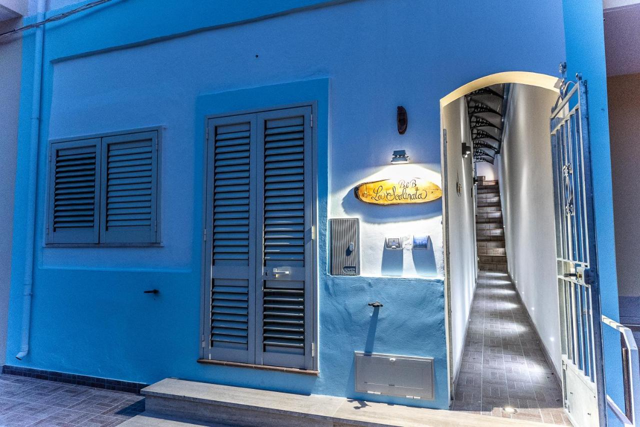 Bed and Breakfast La Scalinata Марина-ді-Манкаверса Екстер'єр фото