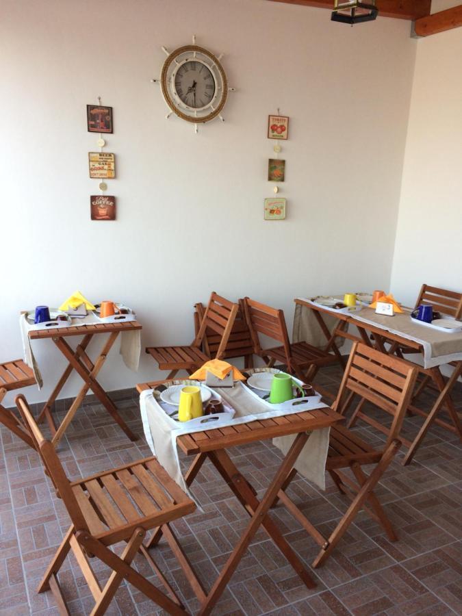 Bed and Breakfast La Scalinata Марина-ді-Манкаверса Екстер'єр фото