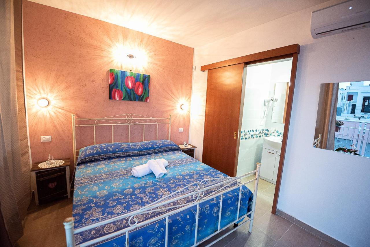 Bed and Breakfast La Scalinata Марина-ді-Манкаверса Екстер'єр фото