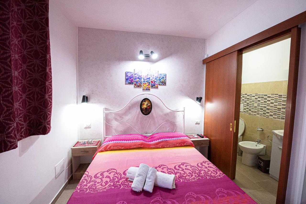 Bed and Breakfast La Scalinata Марина-ді-Манкаверса Екстер'єр фото